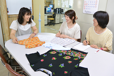 企画室様子